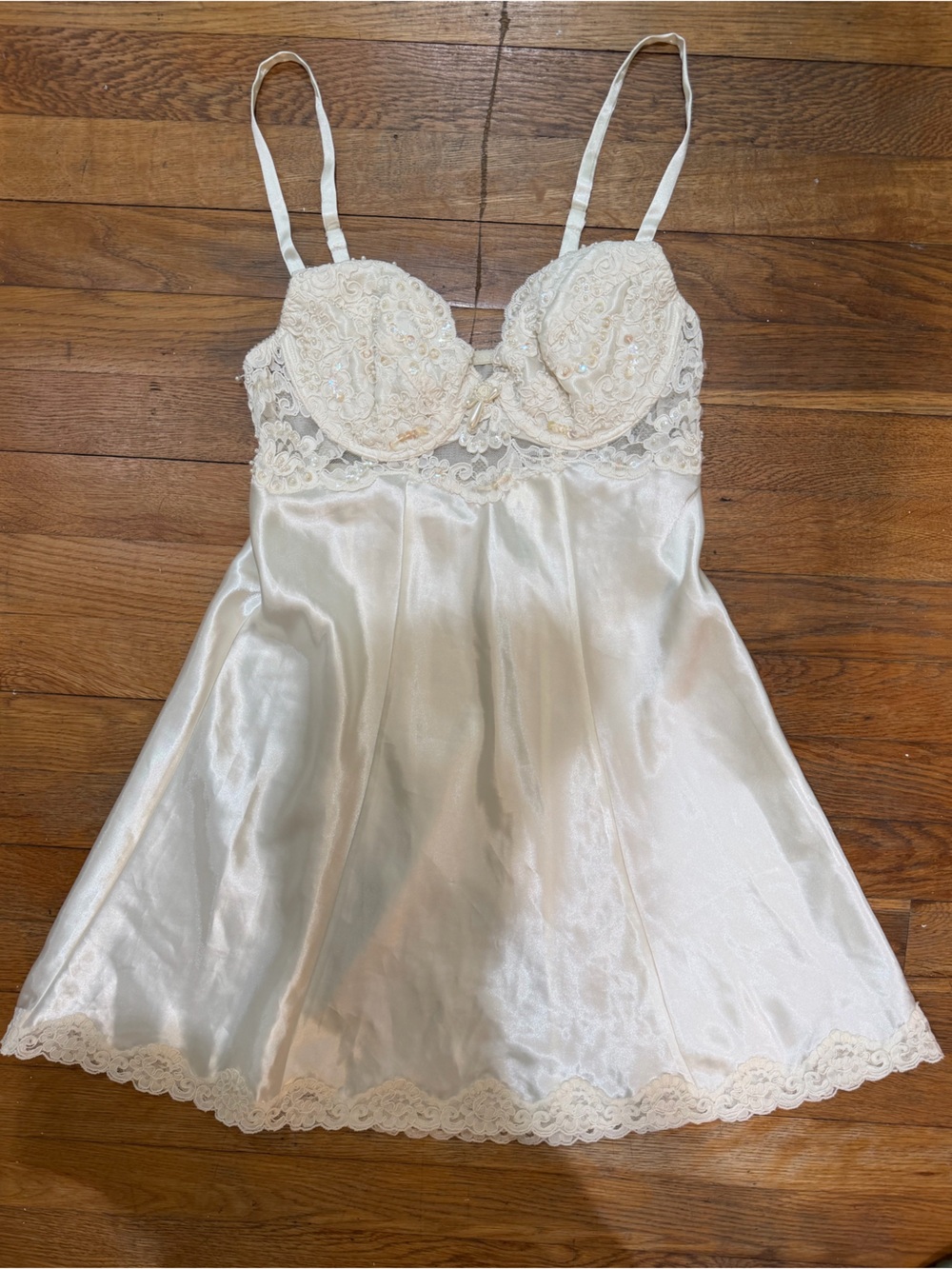 VICTORIAS SECRET VINTAGE lace-Trim Satin  Slip Nightdress